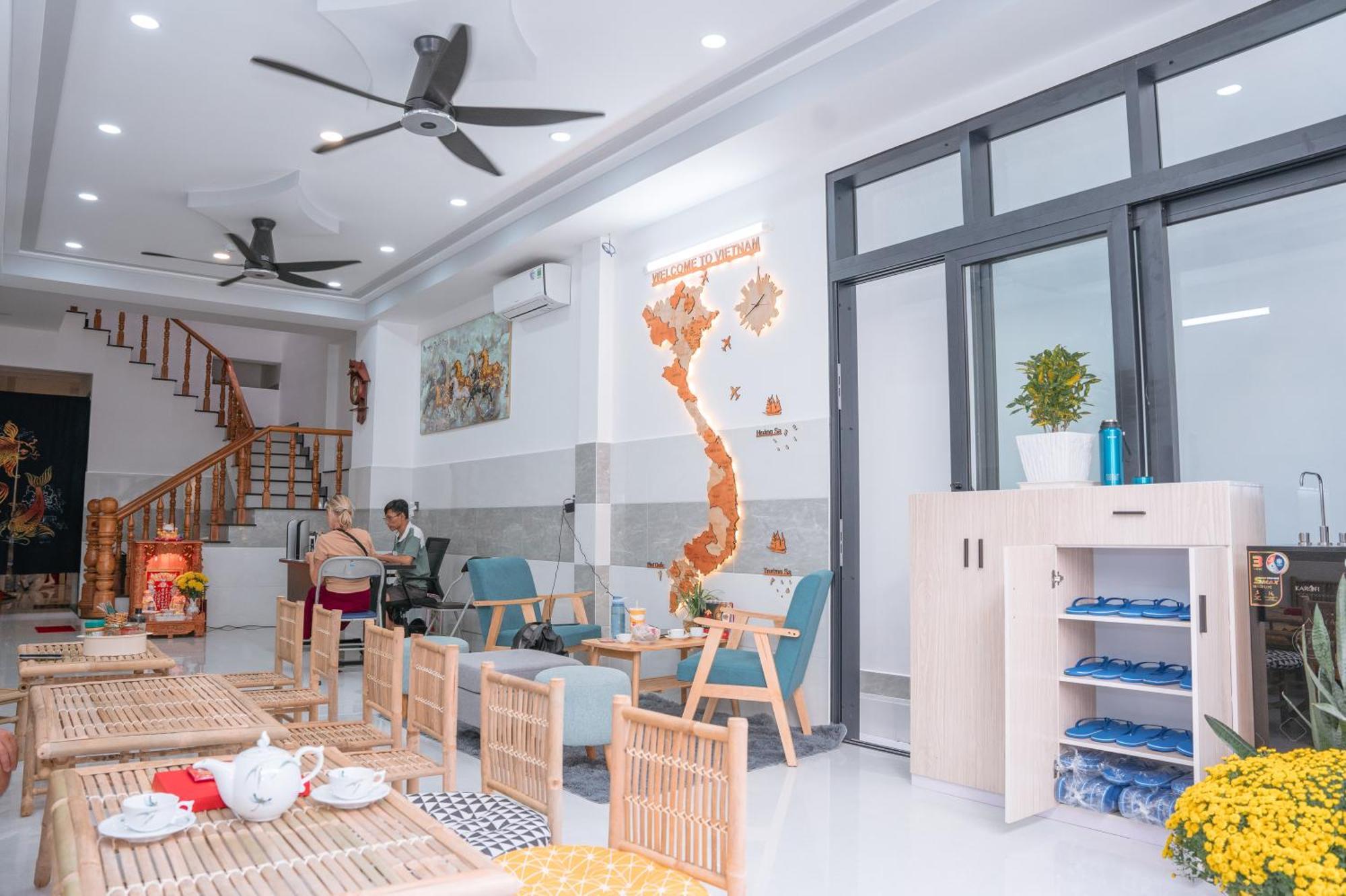 Aloha Saigon Premium Hostel By Local Travel Experts - Newly Opened, Less-Touristy Location, Spacious Rooms, Glass Shower Bathroom, Free Breakfast & Walking Tour TP. Hồ Chí Minh Ngoại thất bức ảnh
