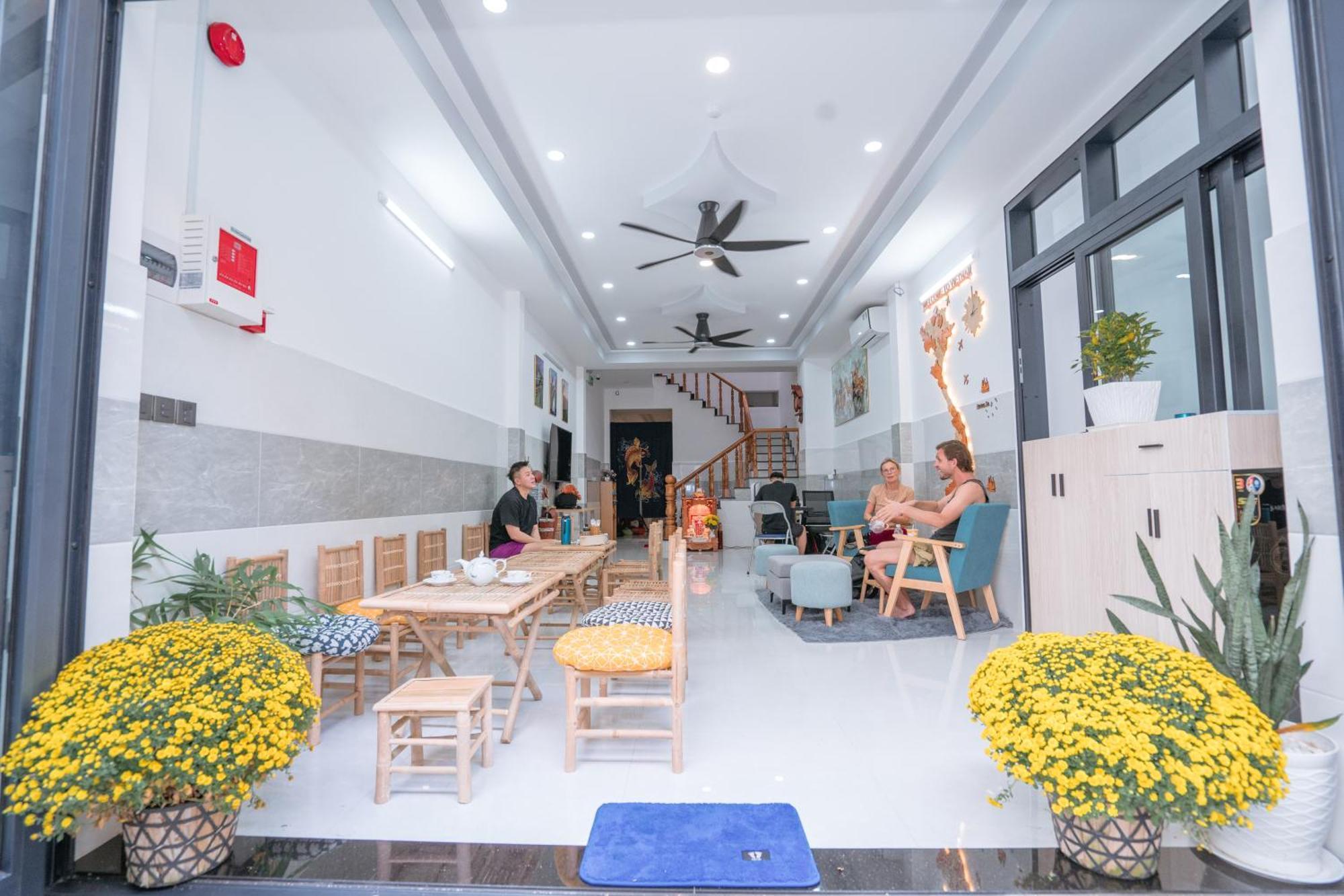 Aloha Saigon Premium Hostel By Local Travel Experts - Newly Opened, Less-Touristy Location, Spacious Rooms, Glass Shower Bathroom, Free Breakfast & Walking Tour TP. Hồ Chí Minh Ngoại thất bức ảnh