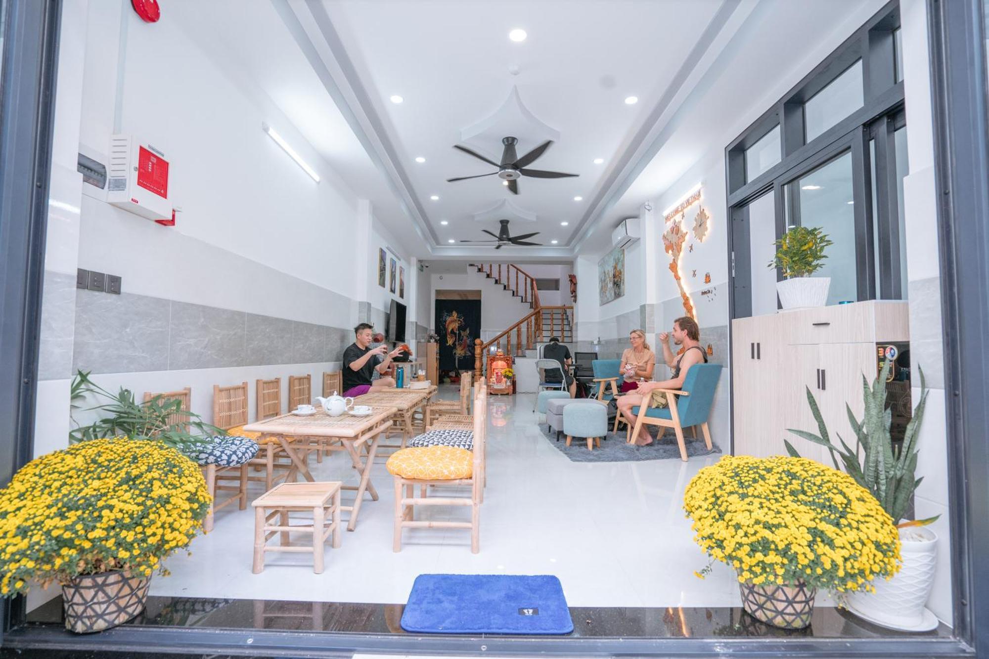 Aloha Saigon Premium Hostel By Local Travel Experts - Newly Opened, Less-Touristy Location, Spacious Rooms, Glass Shower Bathroom, Free Breakfast & Walking Tour TP. Hồ Chí Minh Ngoại thất bức ảnh