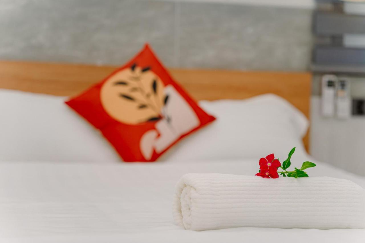 Aloha Saigon Premium Hostel By Local Travel Experts - Newly Opened, Less-Touristy Location, Spacious Rooms, Glass Shower Bathroom, Free Breakfast & Walking Tour TP. Hồ Chí Minh Ngoại thất bức ảnh