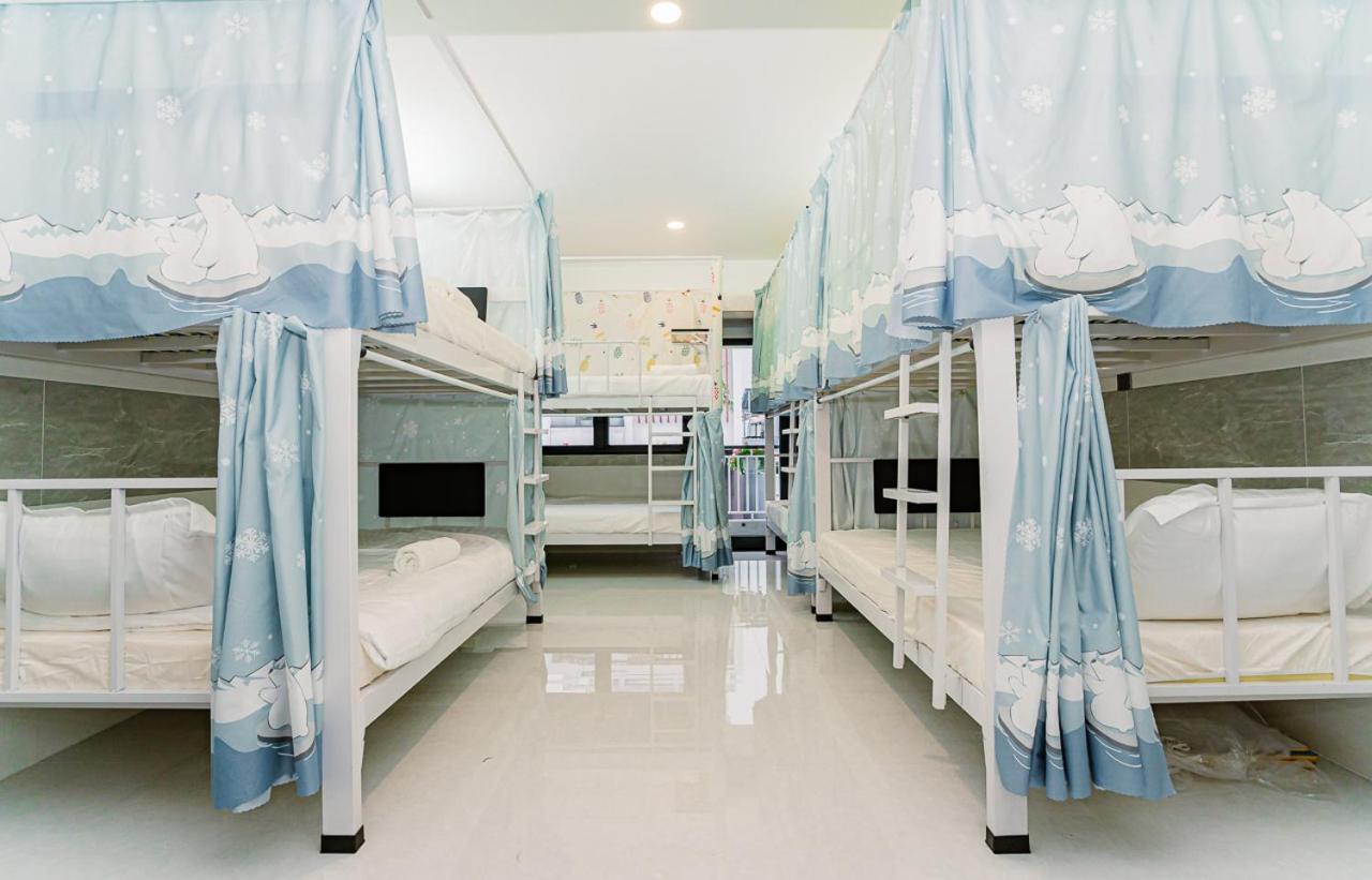 Aloha Saigon Premium Hostel By Local Travel Experts - Newly Opened, Less-Touristy Location, Spacious Rooms, Glass Shower Bathroom, Free Breakfast & Walking Tour TP. Hồ Chí Minh Ngoại thất bức ảnh